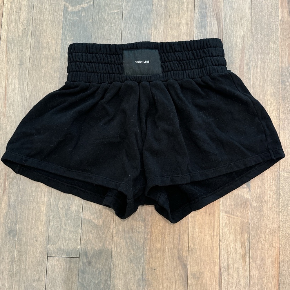 Talentless boxing shorts, S, black, EUC, smoke free